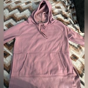Athleta Woman pink pullover hoodie front pocket, thumbhole and jaw string Size S